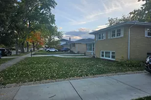 614 Forest Rd, La Grange Park, IL 60526 - Photo 3