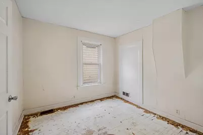 609 1st Street, Libertyville, IL 60048 - Photo 9