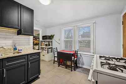 609 1st Street, Libertyville, IL 60048 - Photo 13