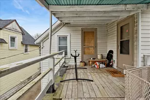 609 1st St, Libertyville, IL 60048 - Photo 11