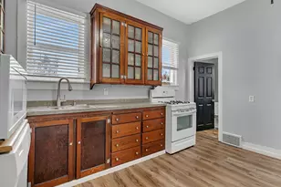 145 W Maple St, Coal City, IL 60416 - Photo 11