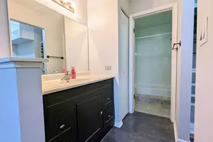 2310 N Enlund Dr, Palatine, IL 60074 - Photo 13