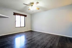 2310 N Enlund Dr, Palatine, IL 60074 - Photo 11