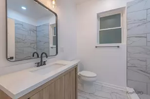 2139 W 24th St, Chicago, IL 60608 - Photo 21