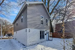 1715 E 70th St, Chicago, IL 60649 - Photo 5