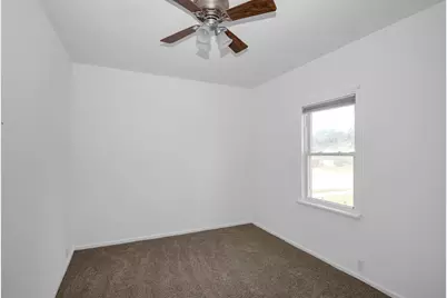 235 N Ardmore Avenue, Villa Park, IL 60181 - Photo 13