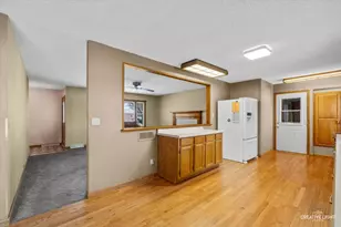 910 Wiker Dr, Rock Falls, IL 61071 - Photo 7