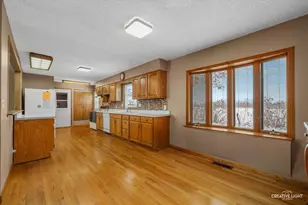 910 Wiker Dr, Rock Falls, IL 61071 - Photo 5