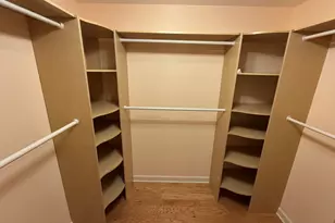 [Address not provided], Deerfield, IL 60015 - Photo 17