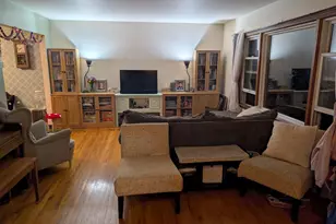 22W425 Arbor Ln, Glen Ellyn, IL 60137 - Photo 3