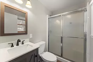 208 E Newton St, Mansfield, IL 61854 - Photo 17