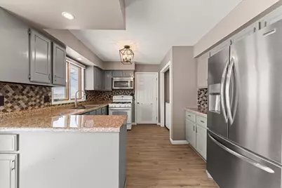 208 E Newton Street, Mansfield, IL 61854 - Photo 11