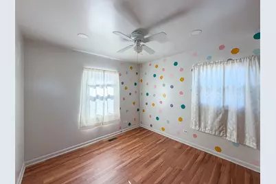 290 E Wrightwood Avenue, Glendale Heights, IL 60139 - Photo 9