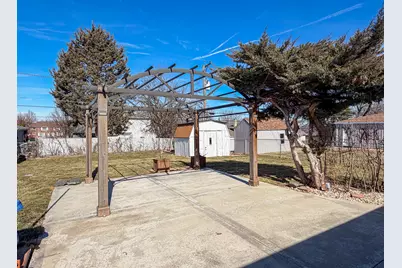 290 E Wrightwood Avenue, Glendale Heights, IL 60139 - Photo 13