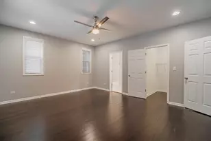 1906 W 17th St, Chicago, IL 60608 - Photo 11