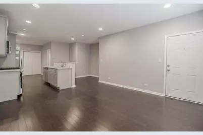 1906 W 17th Street #1, Chicago, IL 60608 - Photo 5