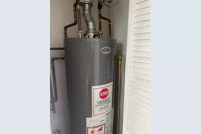 1917 Honore Avenue, North Chicago, IL 60064 - Photo 9