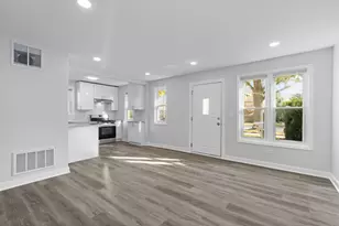 1830 White St, Des Plaines, IL 60018 - Photo 7