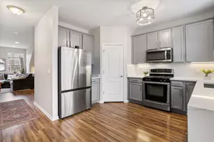 1559 Station Park Dr, Grayslake, IL 60030 - Photo 7