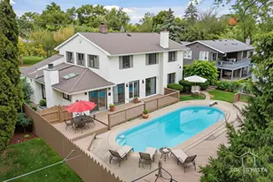 445 W Dorset Ave, Palatine, IL 60067 - Photo 5