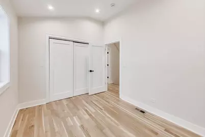 2529 N Lawndale Avenue, Chicago, IL 60647 - Photo 21