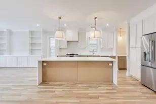 2529 N Lawndale Ave, Chicago, IL 60647 - Photo 7