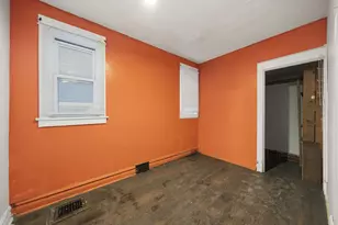 1185 Clarence Ave, Oak Park, IL 60304 - Photo 7