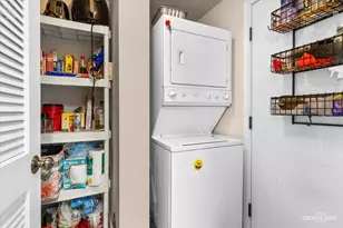 2913 Alyssa St, Plano, IL 60545 - Photo 5