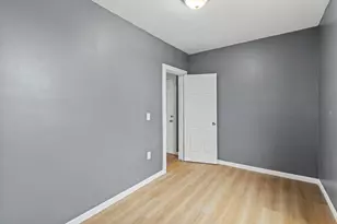 1323 S 51st Ct, Cicero, IL 60804 - Photo 17