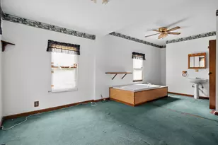 805 Old Salem Rd, Petersburg, IL 62675 - Photo 19