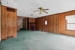 805 Old Salem Rd, Petersburg, IL 62675 - Photo 15