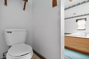 805 Old Salem Rd, Petersburg, IL 62675 - Photo 23