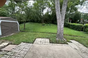 5611 S Quincy Street S, Hinsdale, IL 60521 - Photo 11