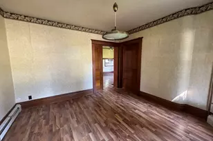 302 S John St, Sublette, IL 61367 - Photo 9