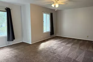 5513 Barclay Ct, Clarendon Hills, IL 60514 - Photo 11