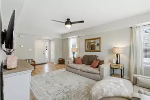 163 Maryland Ln, Pingree Grove, IL 60140 - Photo 7