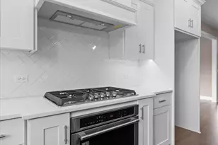 483 Deerfield Dr, Oswego, IL 60543 - Photo 11