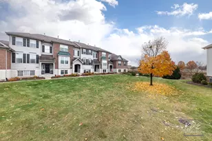 2809 Blakely Ln, Naperville, IL 60540 - Photo 37