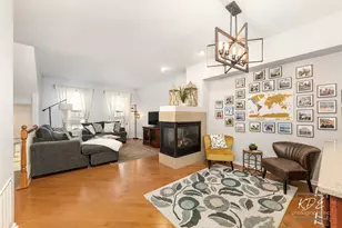 2809 Blakely Ln, Naperville, IL 60540 - Photo 7