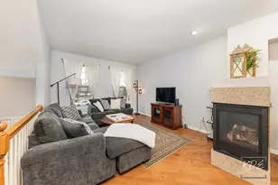 2809 Blakely Ln, Naperville, IL 60540 - Photo 27