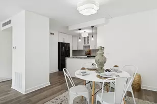 6033 N Sheridan Rd, Chicago, IL 60660 - Photo 7