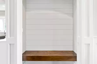 660 N Eagle St, Naperville, IL 60563 - Photo 3