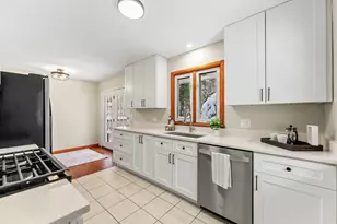 4107 Dakota Ln, Rockford, IL 61108 - Photo 5