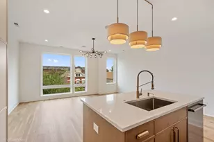 [Address not provided], Chicago, IL 60608 - Photo 5