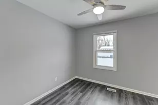 2059 216th St, Sauk Village, IL 60411 - Photo 11