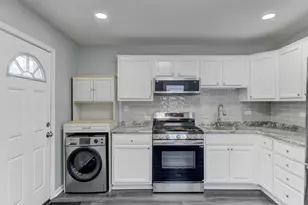 2059 216th St, Sauk Village, IL 60411 - Photo 7