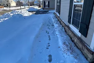 640 Schumann St, Woodstock, IL 60098 - Photo 3