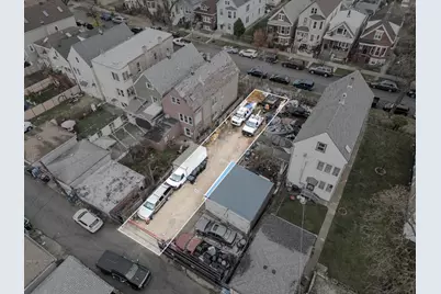 2724 S Karlov Avenue, Chicago, IL 60623 - Photo 13