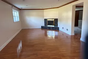 1814 Holly Ave, Darien, IL 60561 - Photo 9