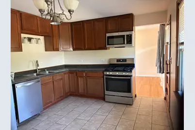 1814 Holly Avenue, Darien, IL 60561 - Photo 7